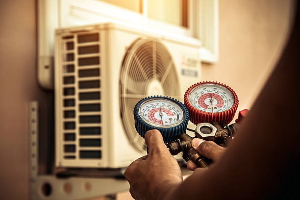 Professional Hvac Installation technician working in Hastings, PA